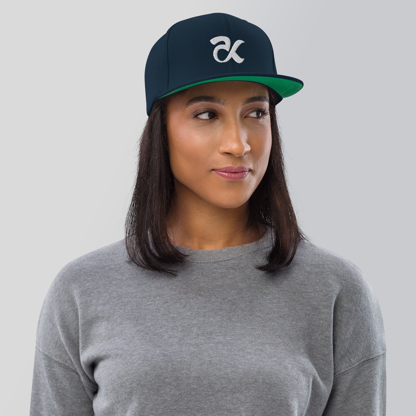 WOMEN ACCESSORIES - SNAPBACK HAT FOR WOMEN