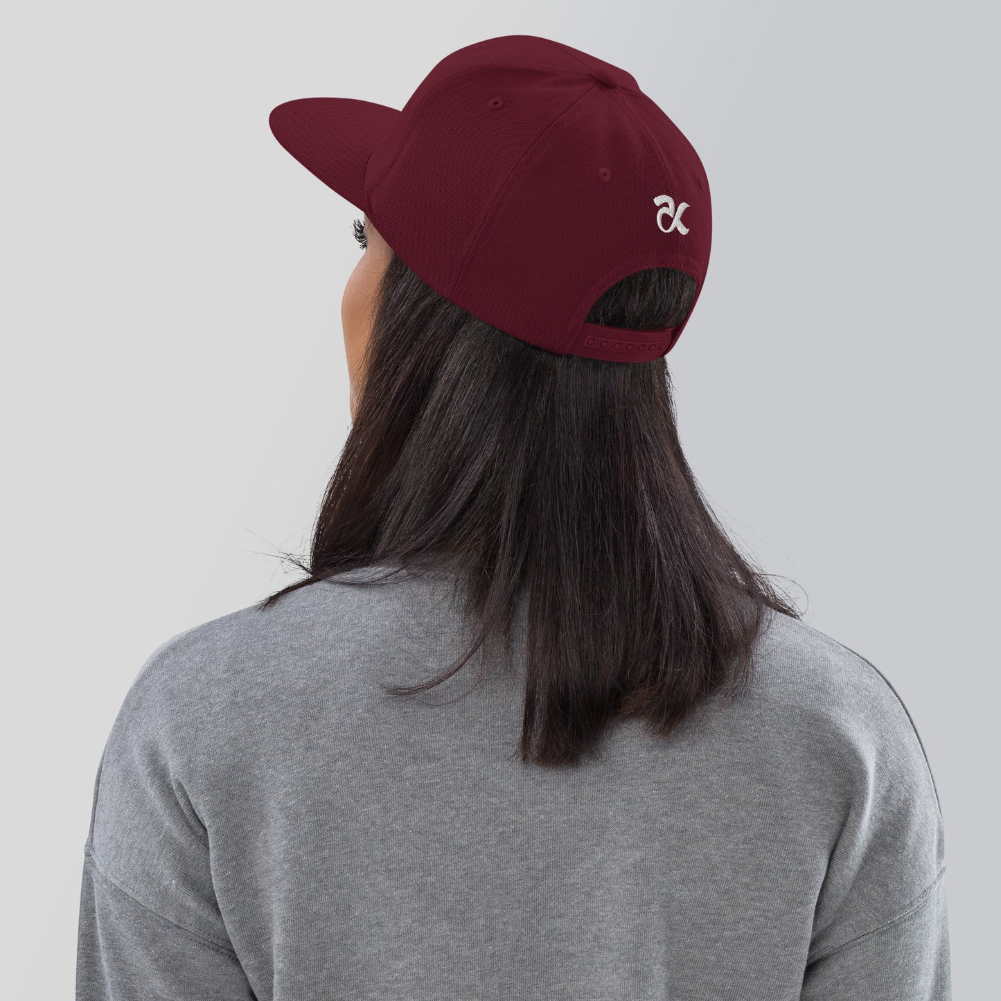 WOMEN ACCESSORIES - SNAPBACK HAT FOR WOMEN