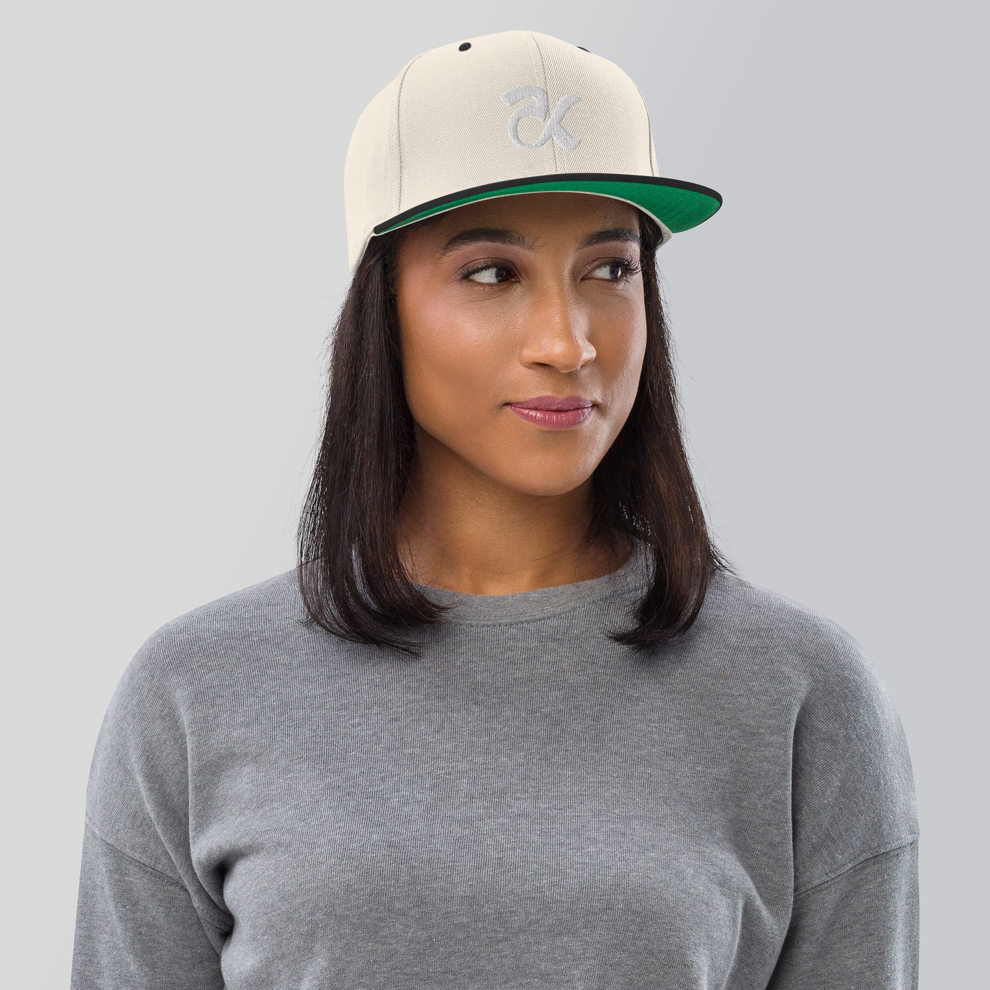 WOMEN ACCESSORIES - SNAPBACK HAT FOR WOMEN