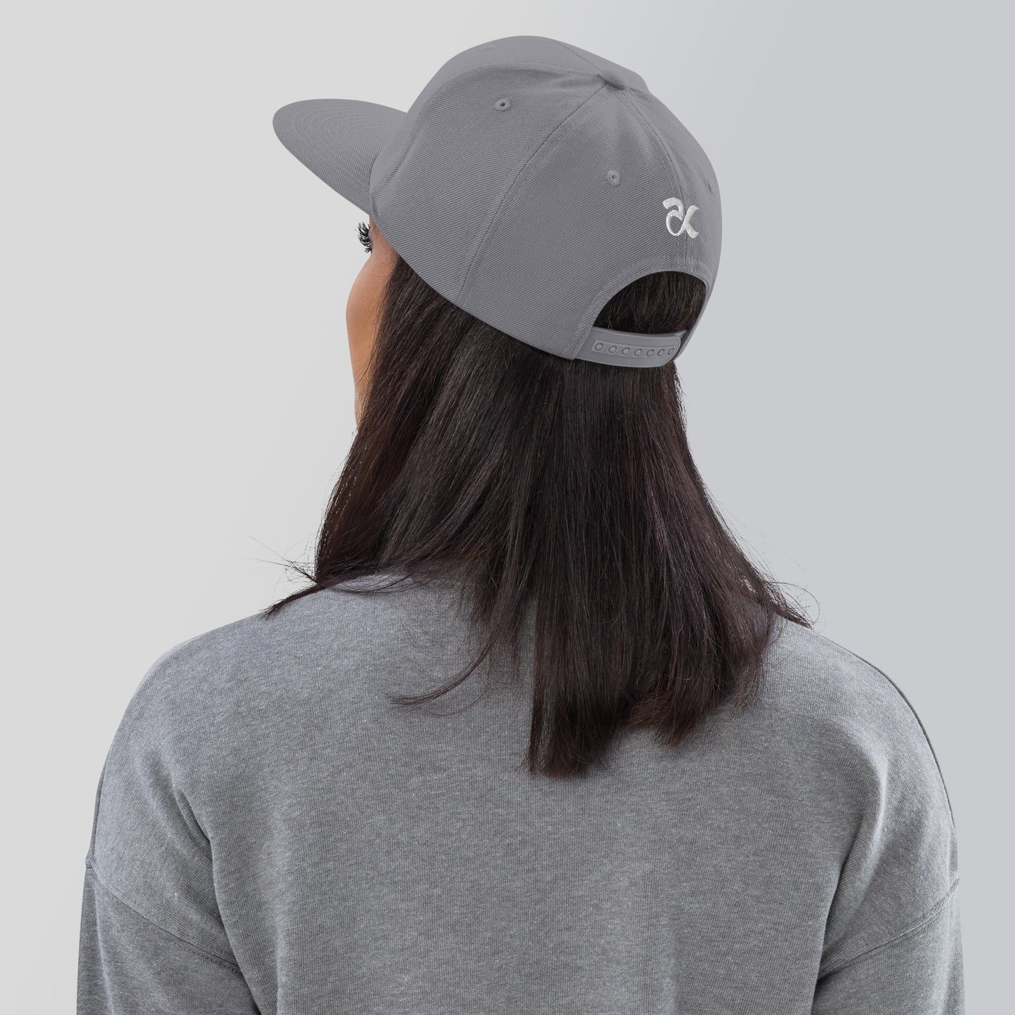 WOMEN ACCESSORIES - SNAPBACK HAT FOR WOMEN