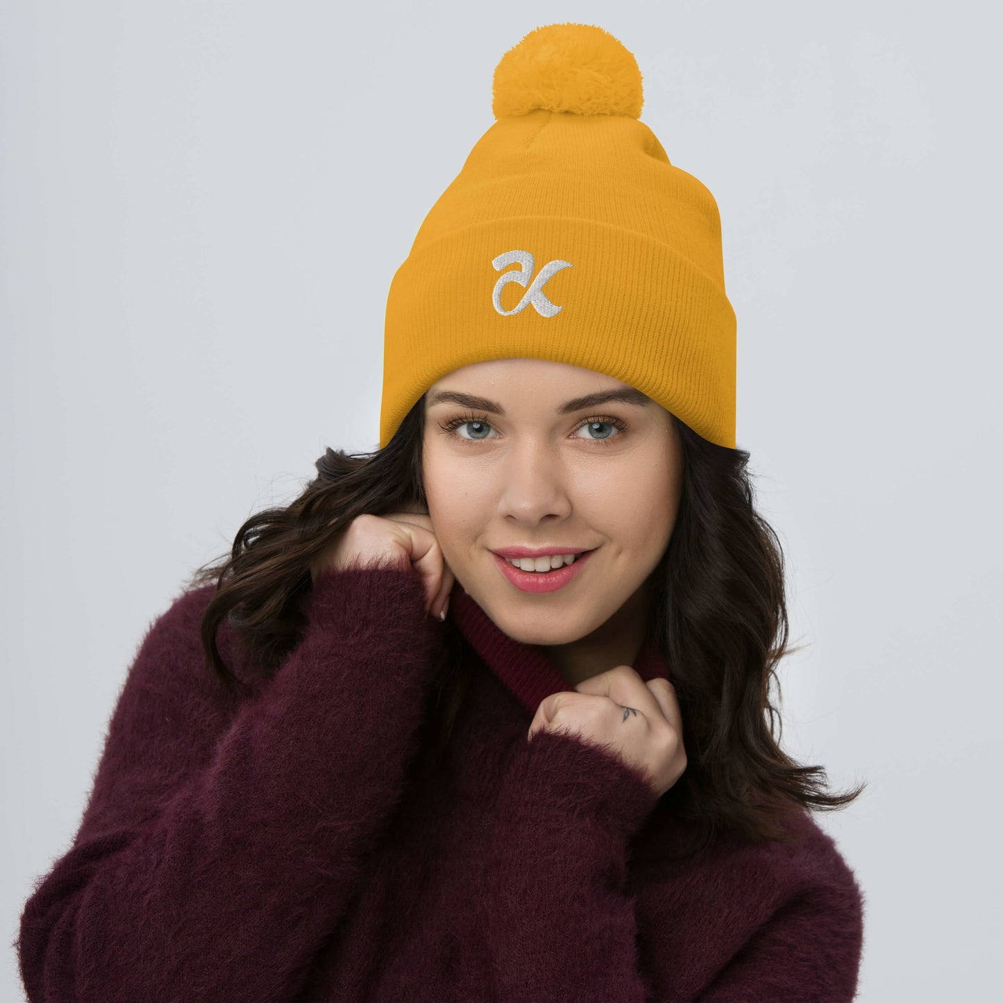 WOMEN ACCESSORIES - POM-POM BEANIE (CAP)